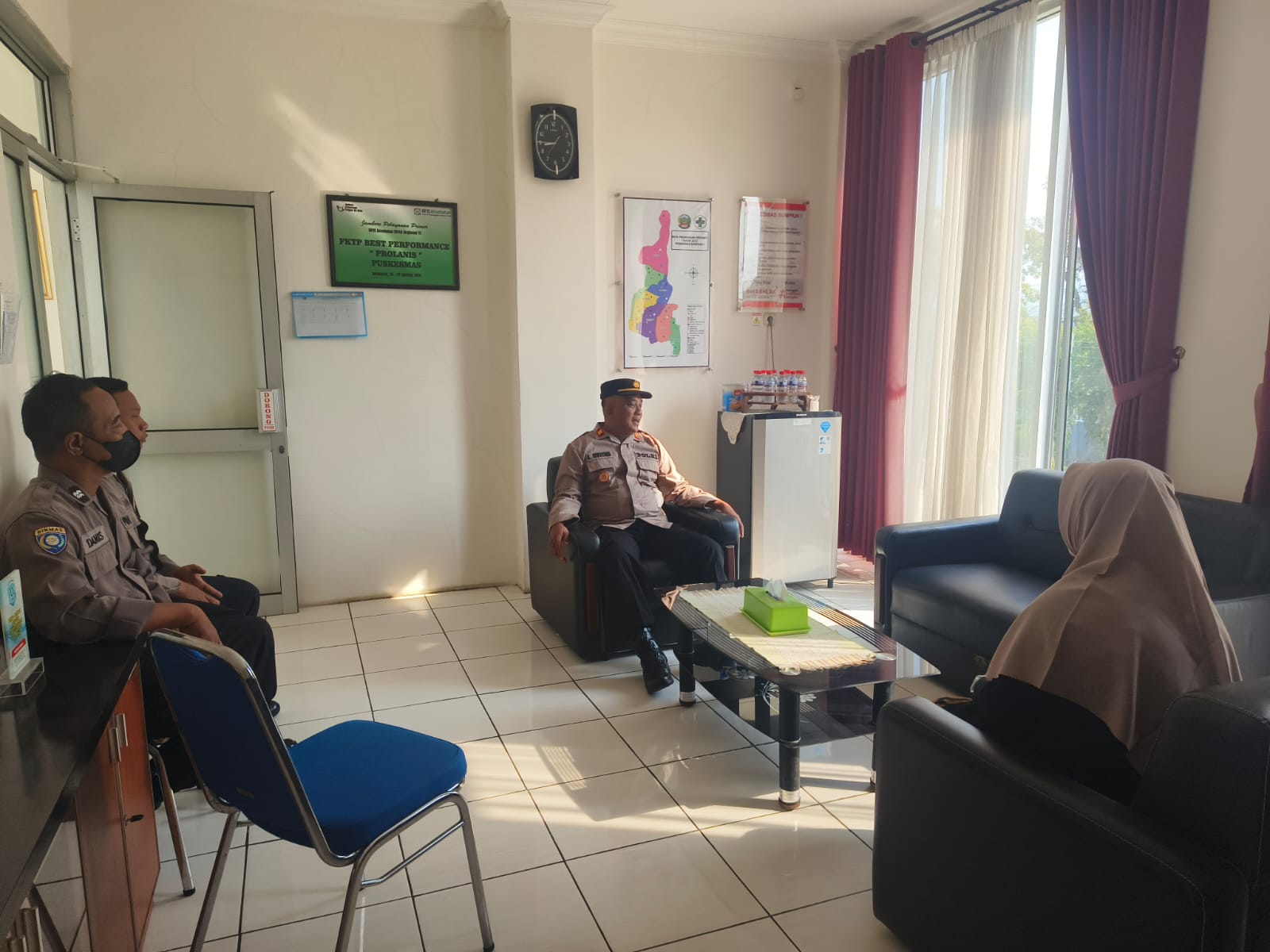 Kapolsek Sumpiuh Banyumas Koordinasikan Tracing TBC Bersama Puskesmas, Dukung Deteksi Dini dan Pencegahan Penularan