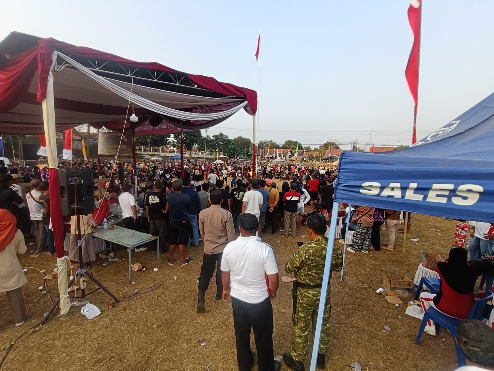 Polsek Sumpiuh Banyumas Amankan Pentas Kuda Kepang, Warga Nikmati Hiburan dengan Nyaman