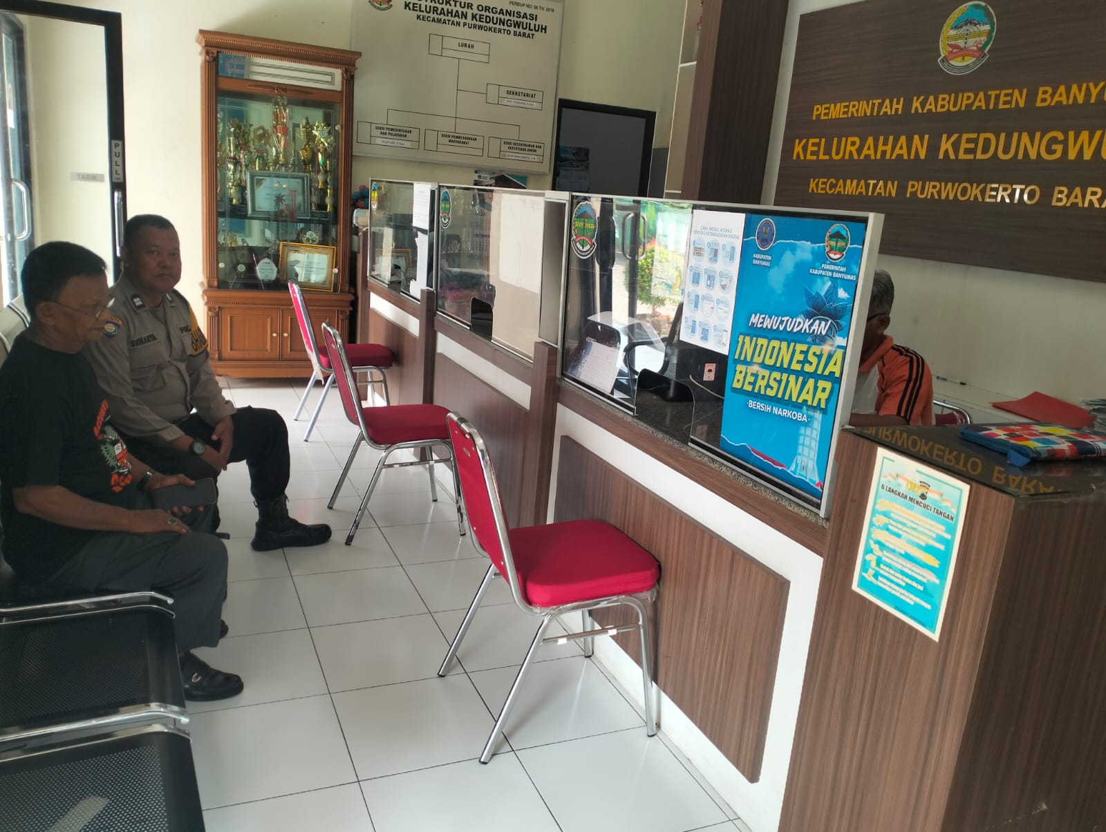 Jaga Desa Tetap Kondusif, Bhabinkamtibmas Purwojati Intensifkan Koordinasi dengan Pemdes