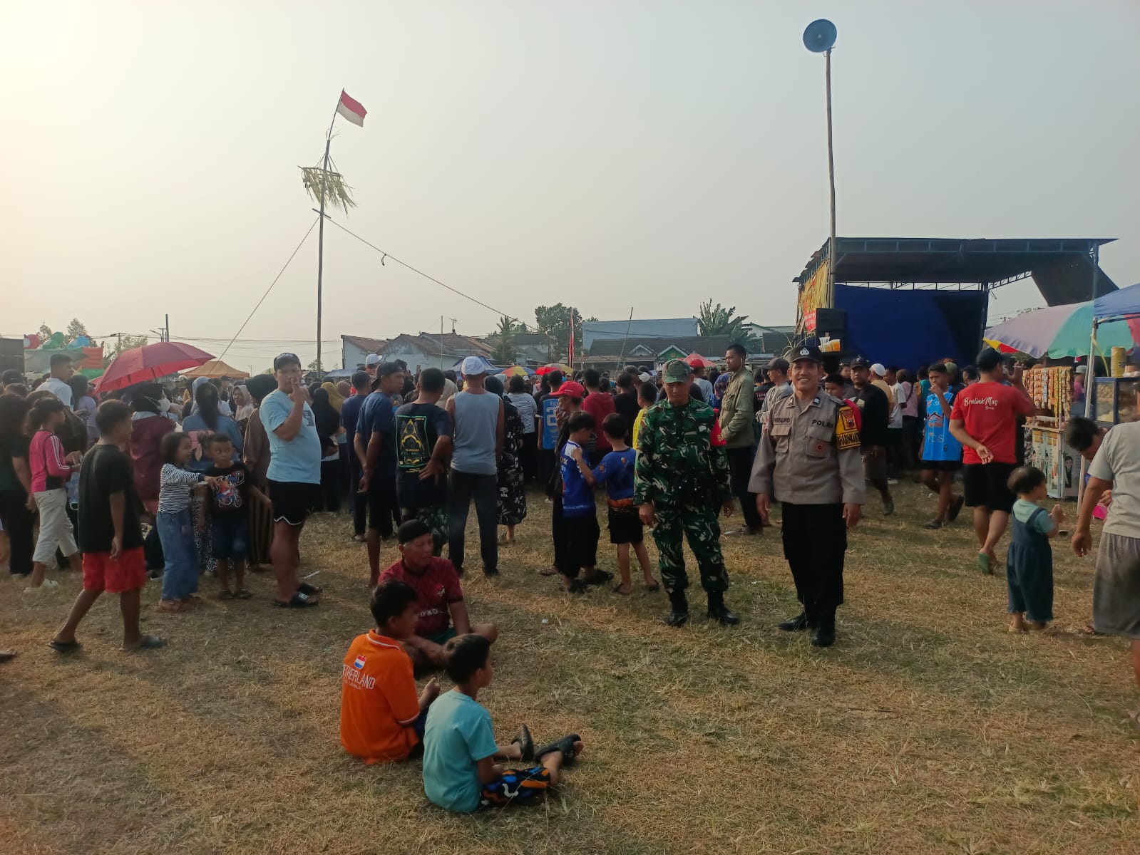Polsek Sokaraja Banyumas Amankan Pentas Kuda Lumping di Karangduren, Ratusan Warga Nikmati Hiburan Budaya