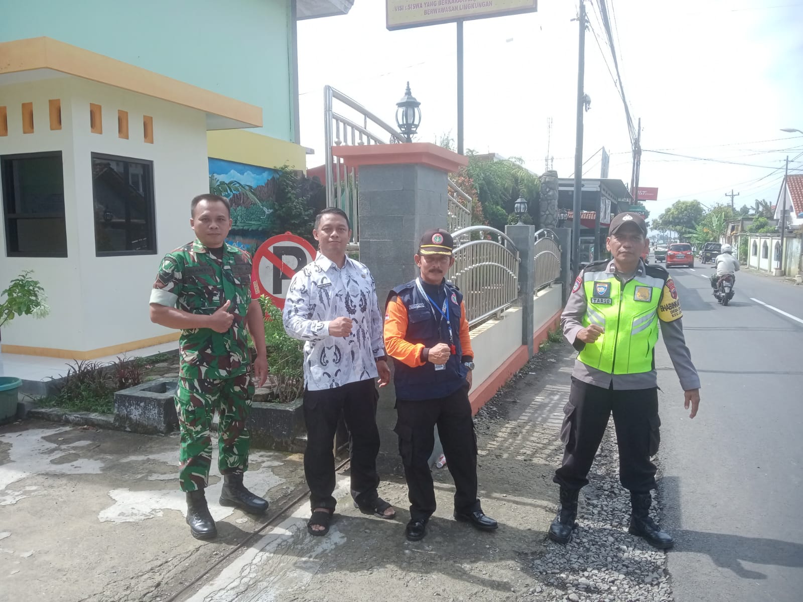 Polsek Sumbang Polresta Banyumas Amankan Halal Bihalal 550 Guru, Sampaikan Pesan Kamtibmas dan Kewaspadaan Cuaca