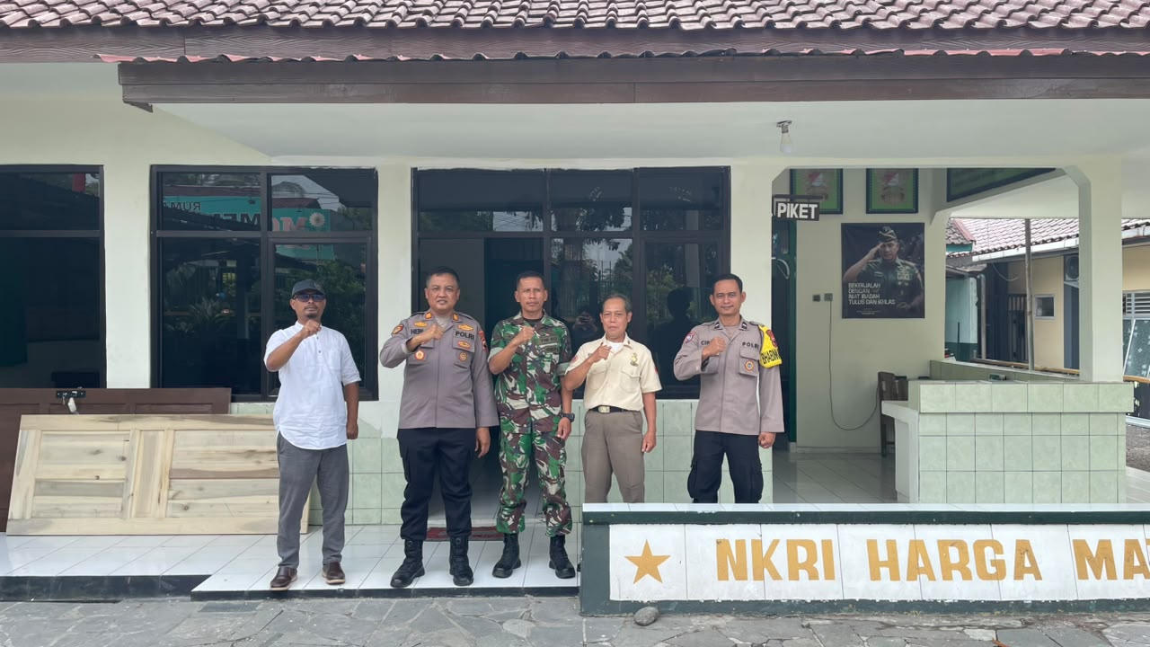 Silaturahmi ke Koramil 22 Karanglewas, Polsek Karanglewas Perkuat Soliditas TNI-Polri