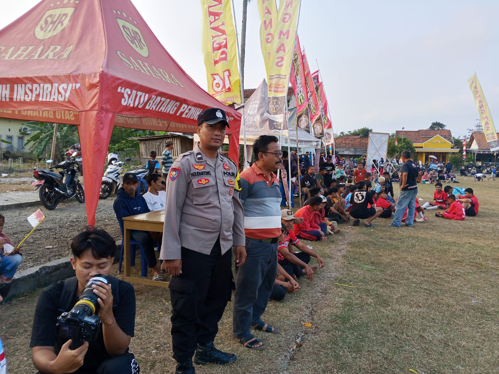 Semifinal U-15 Meriahkan HUT RI, Polsek Wangon Hadir Jaga Keamanan